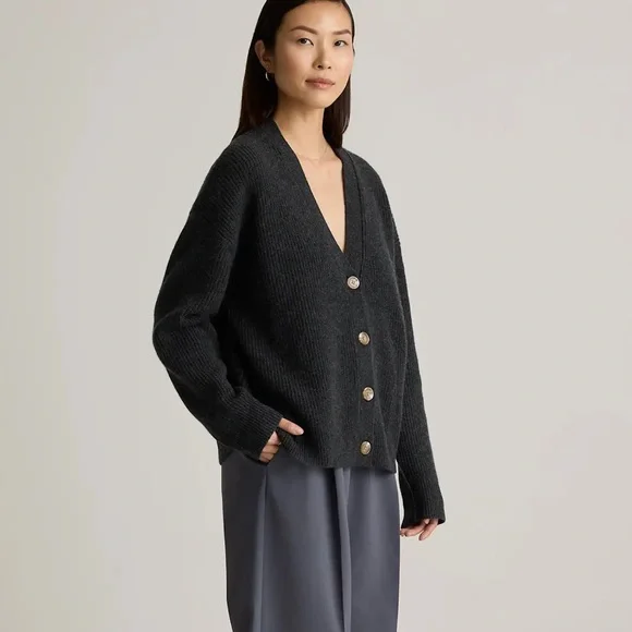 NWT Quince Mongolian Cashmere Fisherman Cropped Sweater - Heather Charcoal XS - Picture 4 of 10